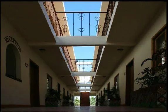 Cabo Cush Hotel Cabo San Lucas
